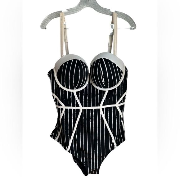Disney The Nightmare Before Christmas Jack Skellington One-Piece Swimsuit Sz 1X - Picture 2 of 14